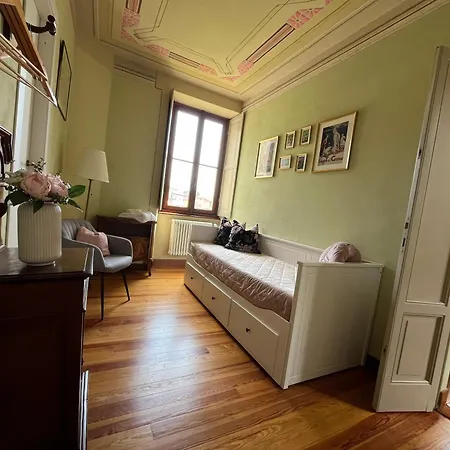 Il Maiale Bianco Bed and Breakfast 3*