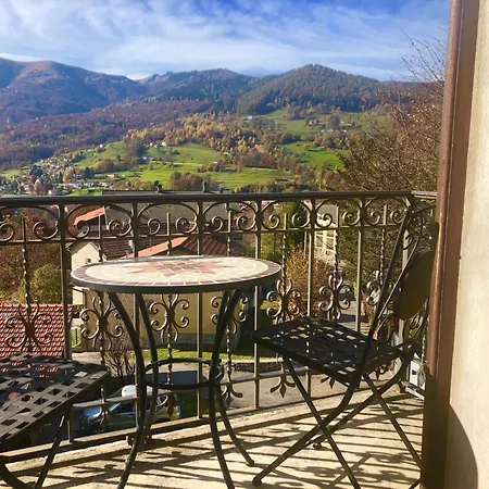 Il Maiale Bianco Oda ve Kahvaltı San Fedele Intelvi