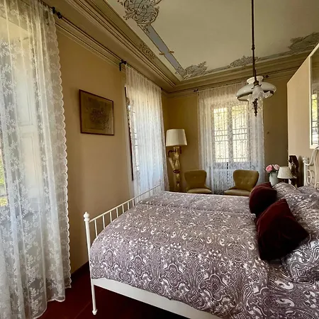 Il Maiale Bianco Oda ve Kahvaltı