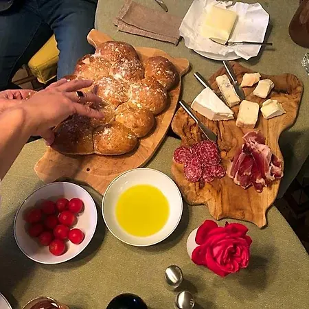 Il Maiale Bianco Bed and Breakfast San Fedele Intelvi