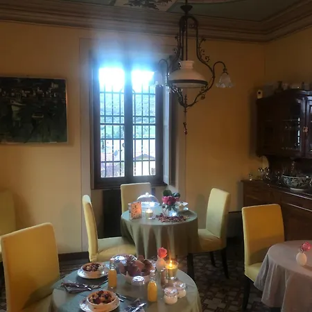 Il Maiale Bianco Panzió